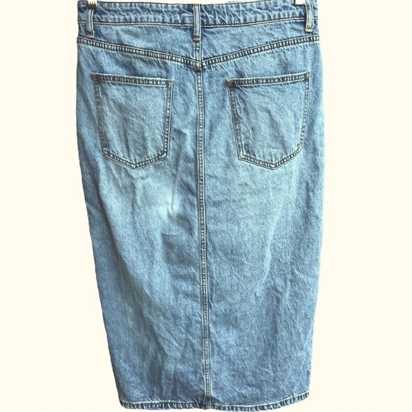 We The Free Denim Jean Skirt Medium Wash front middle slit size 12 - Picture 2 of 10
